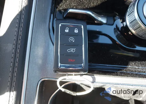 2025 Jeep Wagoneer L Series Ii 4X4 z USA, uszkodzony, nr VIN 1C4SJSBP5SS515126